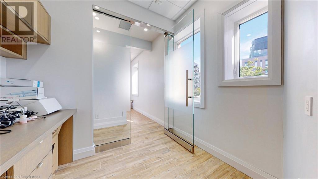 541 Queen Street E Unit# 2nd Floor, Toronto, Ontario  M5A 1V1 - Photo 21 - 40725110