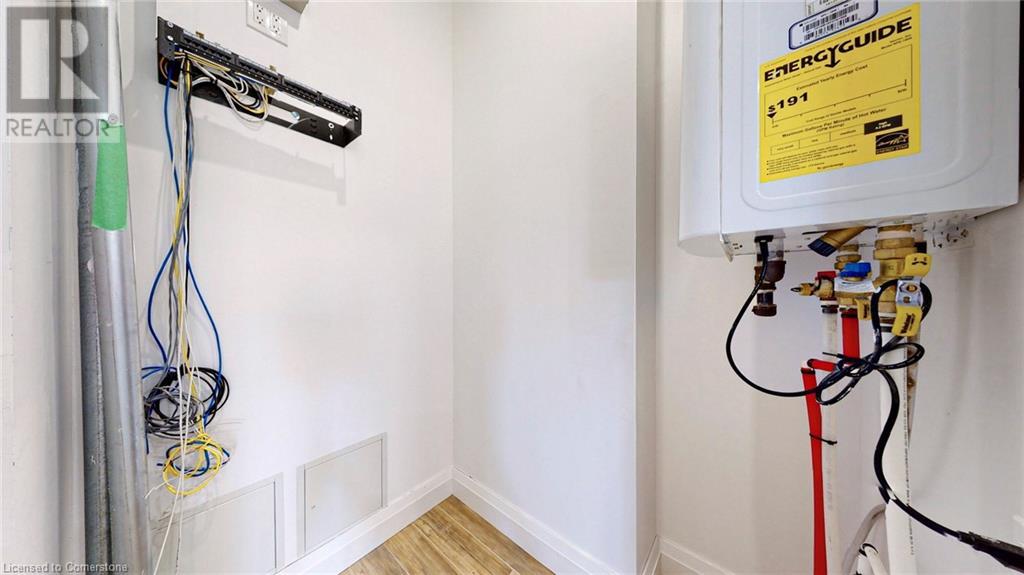 541 Queen Street E Unit# 2nd Floor, Toronto, Ontario  M5A 1V1 - Photo 34 - 40725110