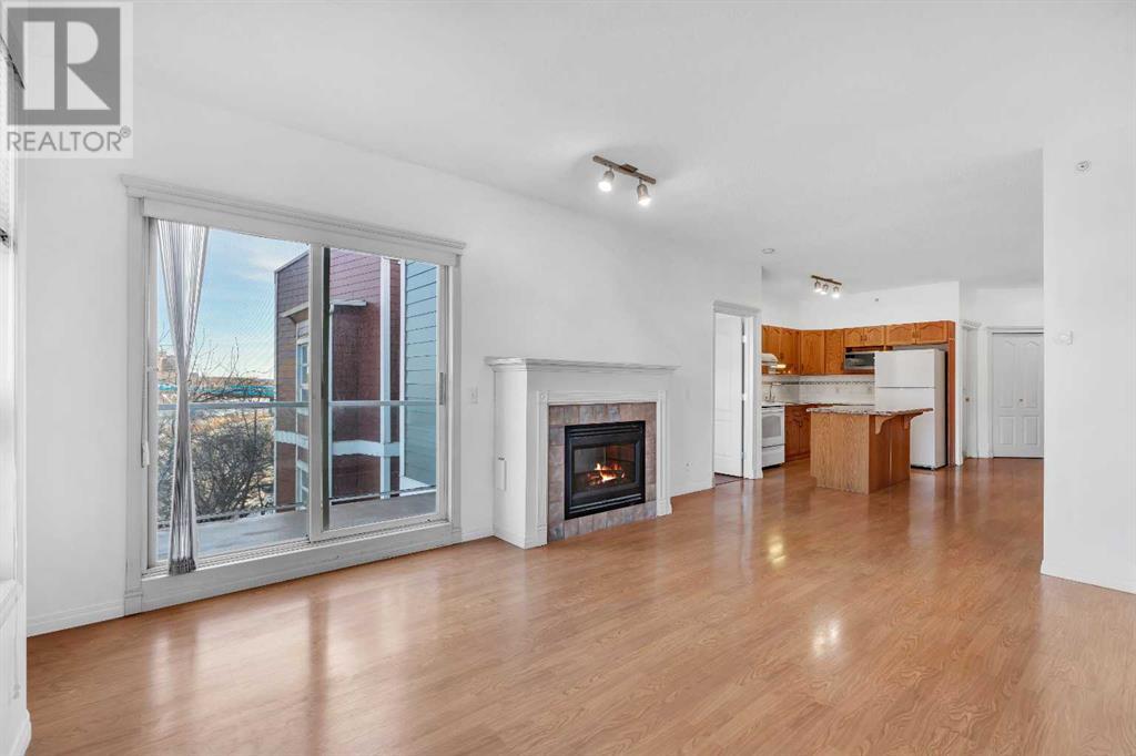Property at 453, 333 Riverfront Avenue SE image 2