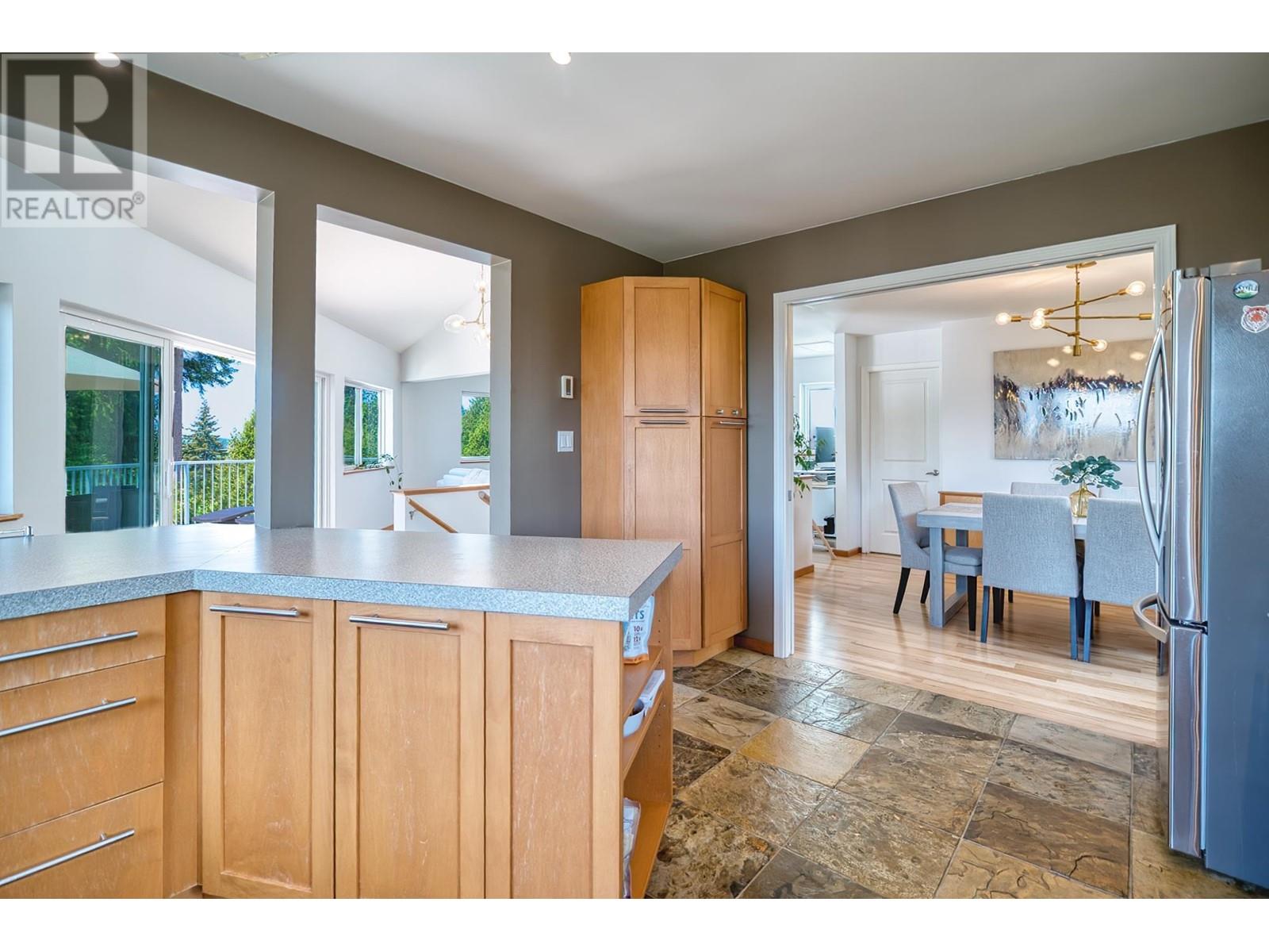 4873 Laurel Avenue, Sechelt, British Columbia  V7Z 0B5 - Photo 16 - R3006262