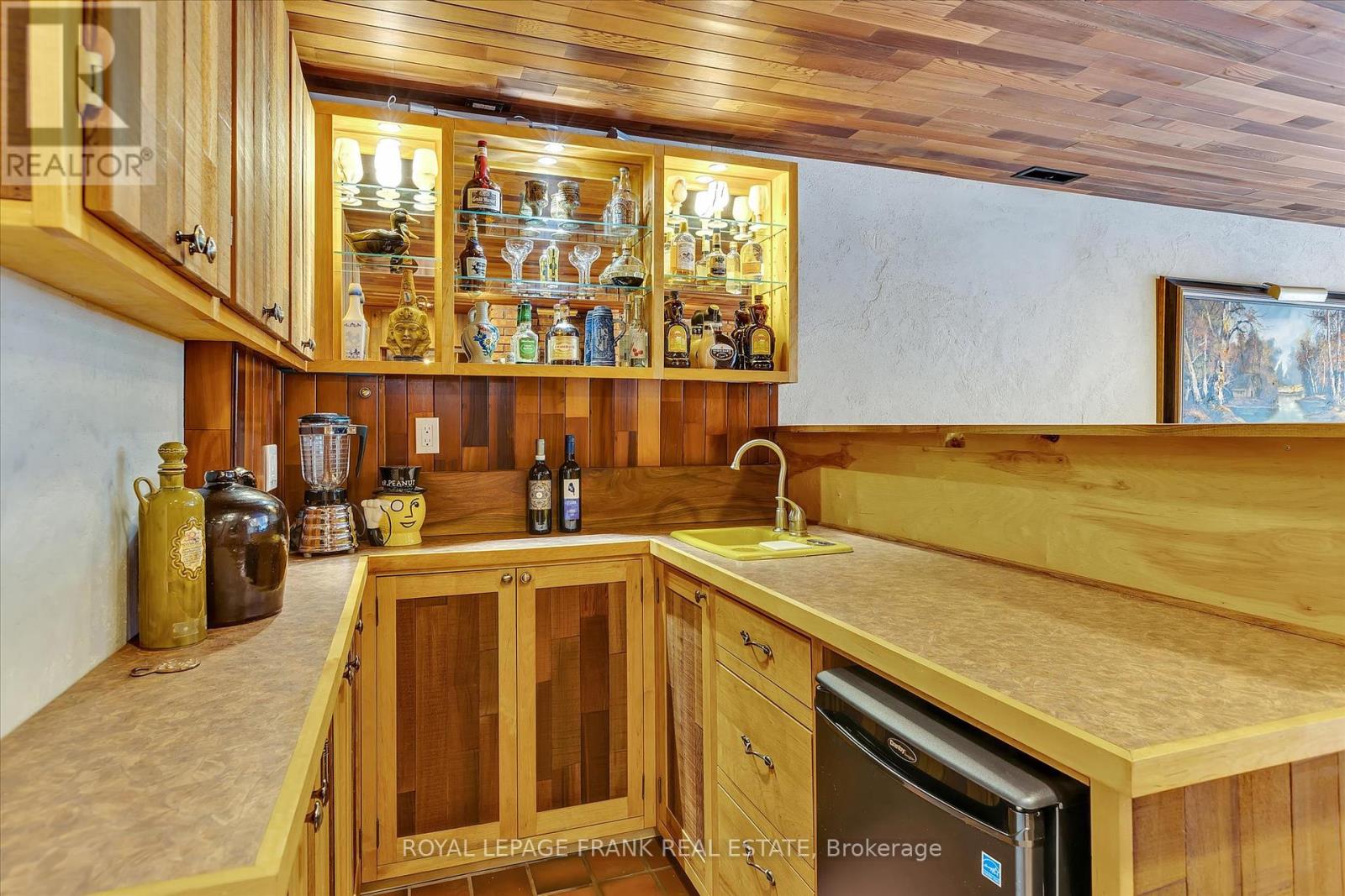 256 Sherin Avenue, Peterborough South, Ontario K9J 1B6 - Photo 23 - X12150415