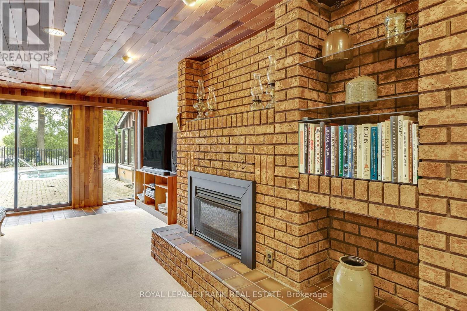 256 Sherin Avenue, Peterborough South, Ontario K9J 1B6 - Photo 24 - X12150415