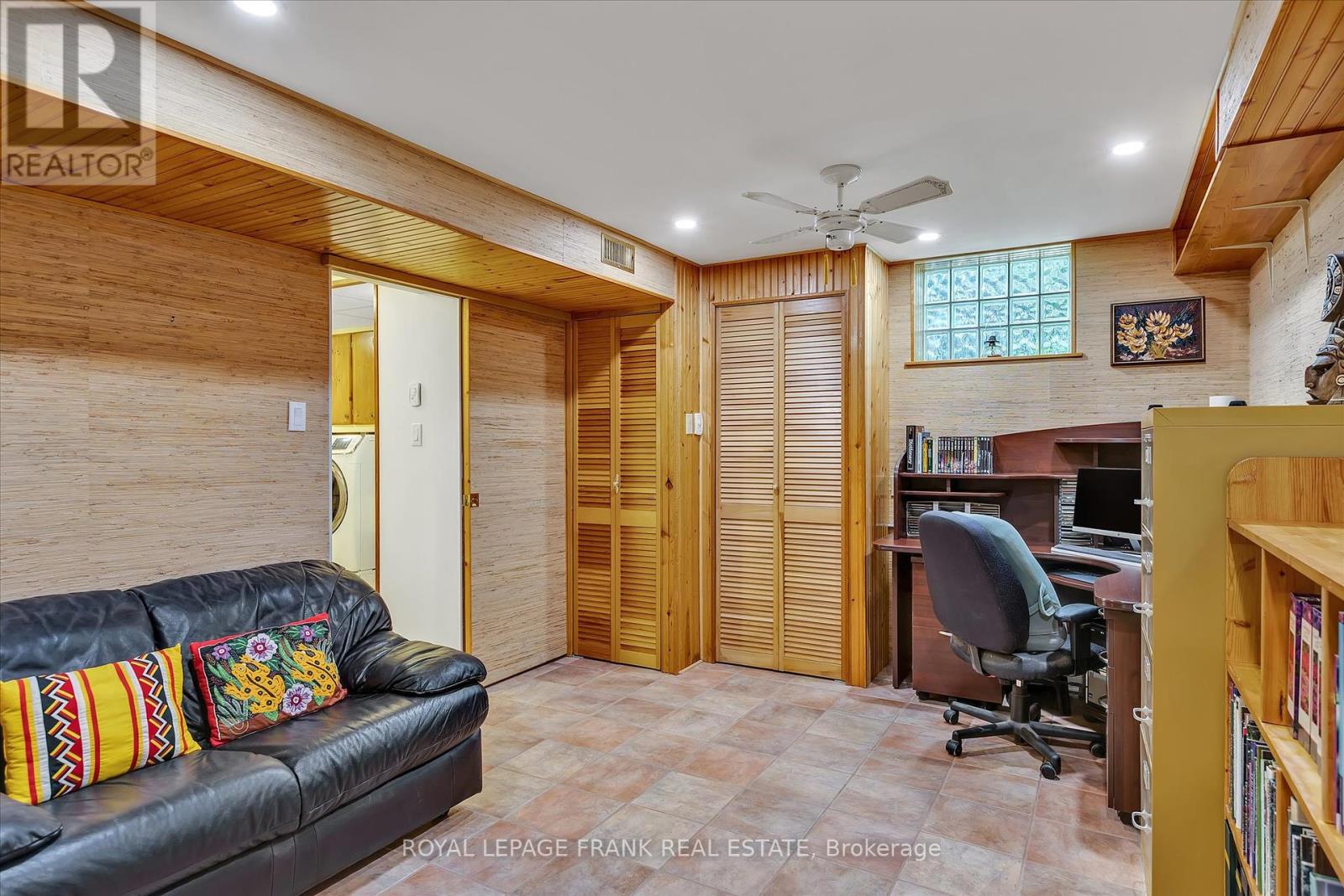 256 Sherin Avenue, Peterborough South, Ontario K9J 1B6 - Photo 25 - X12150415