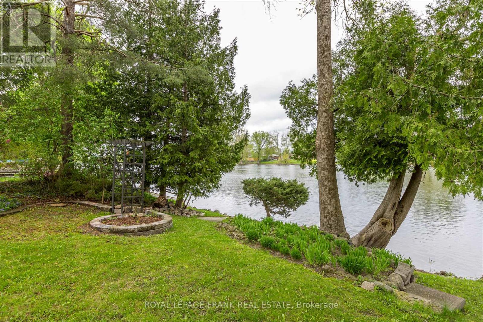 256 Sherin Avenue, Peterborough South, Ontario K9J 1B6 - Photo 37 - X12150415
