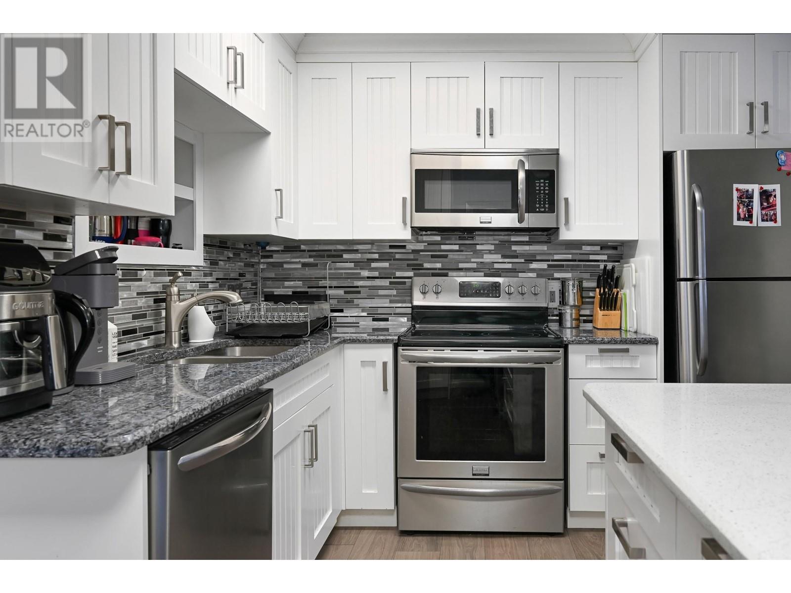 8634 Hwy 93/95 Unit# 40, Dry Gulch, British Columbia  V0A 1M0 - Photo 2 - 10338772