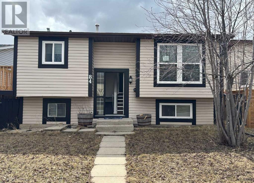 84 Castlebrook Rise NE, Calgary, Alberta