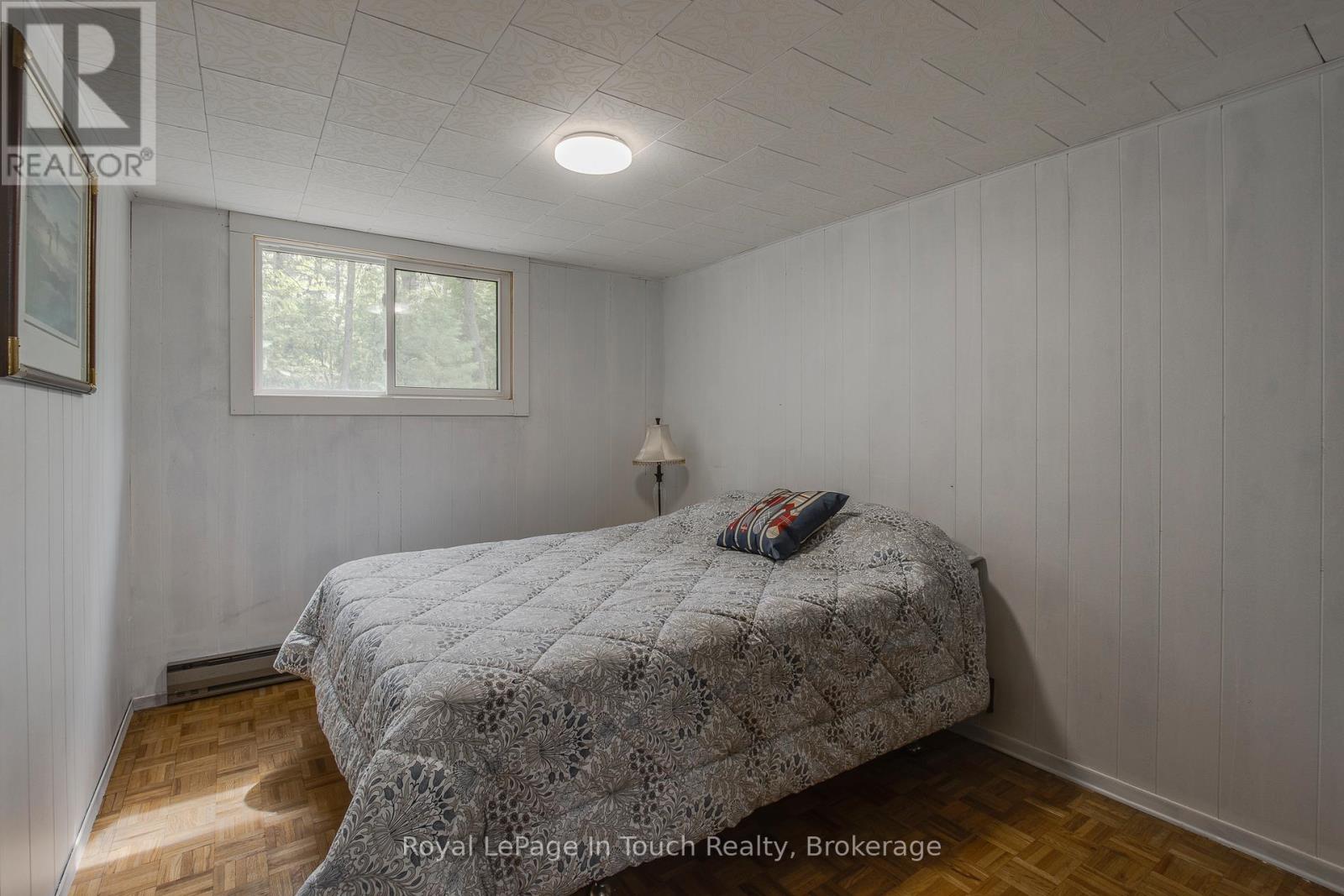18 Fernanne Drive, Tiny, Ontario  L0L 2J0 - Photo 26 - S12170402