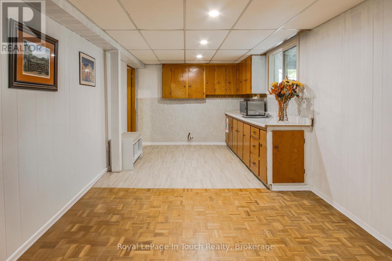 18 Fernanne Drive, Tiny, Ontario  L0L 2J0 - Photo 24 - S12170402
