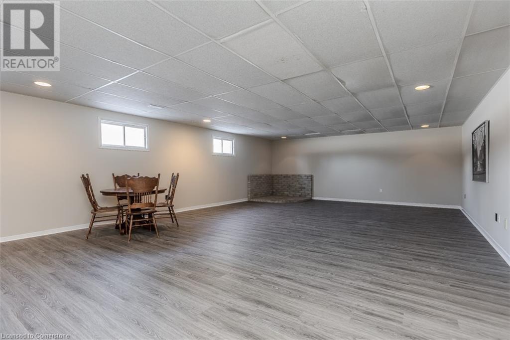 11 Weneil Drive, Freelton, Ontario  L0R 1K0 - Photo 40 - 40730939