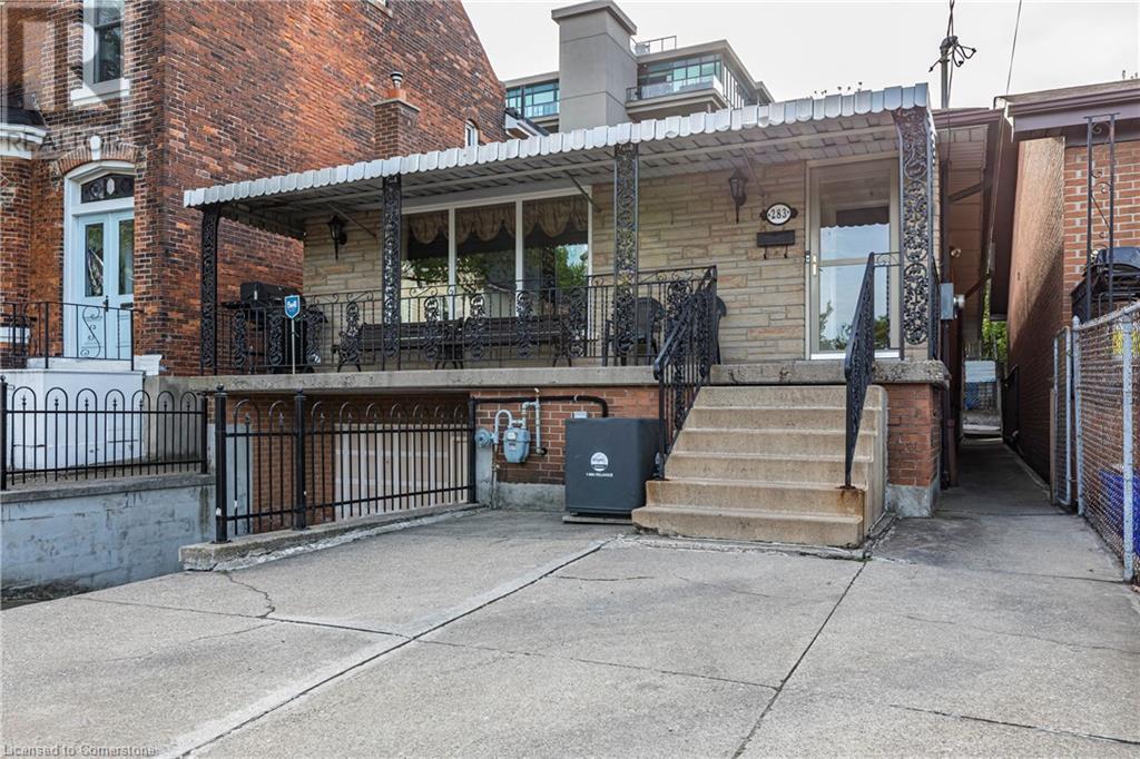 Property at 283 MACNAB Street N image 1