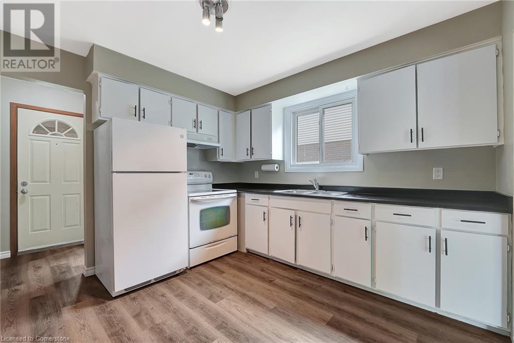11 Woods End, Brantford, Ontario  N3R 6M8 - Photo 19 - 40733273