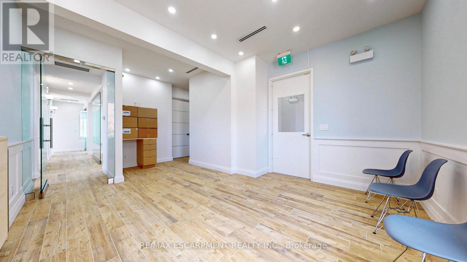 2nd Floor - 541 Queen Street E, Toronto (Moss Park), Ontario  M5A 1V1 - Photo 14 - C12136601