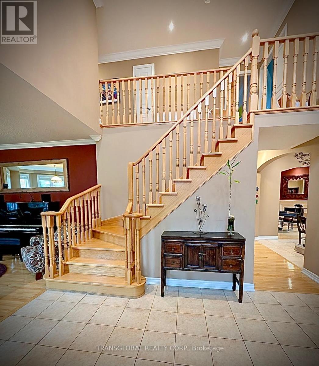1 Pitney Avenue, Richmond Hill, Ontario  L4E 4Y7 - Photo 14 - N12172779