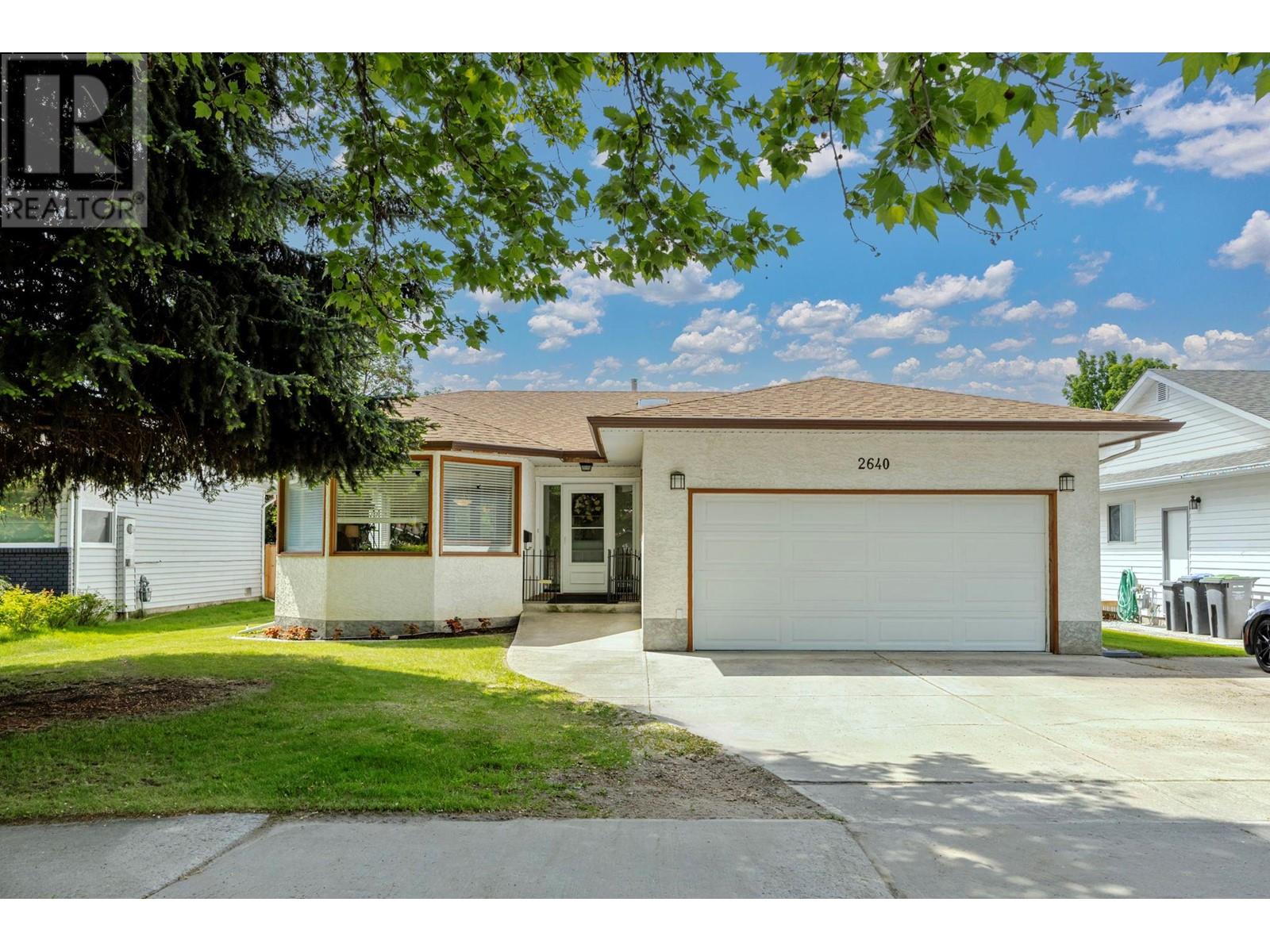 2640 Gordon Drive, Kelowna, British Columbia  V1W 3R2 - Photo 1 - 10349218