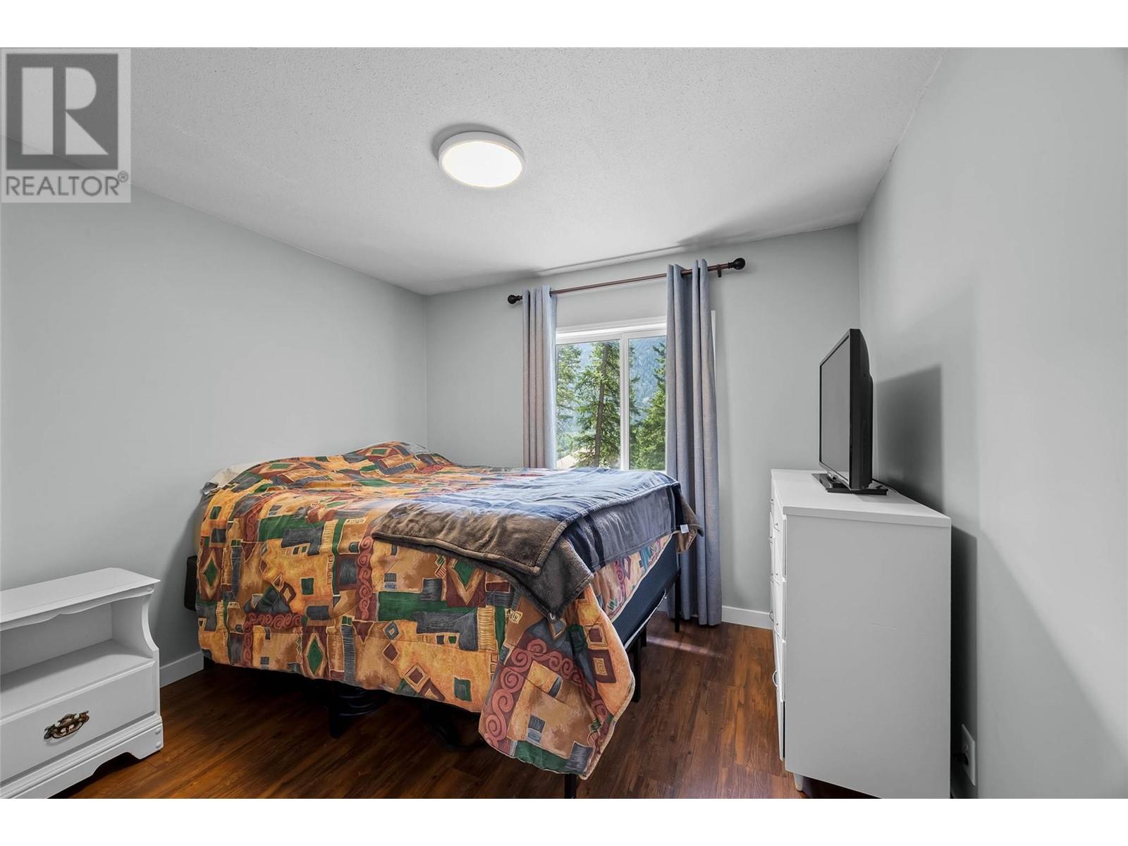 348 Walterdale Road, Kamloops, British Columbia  V0E 2H0 - Photo 19 - 10348774