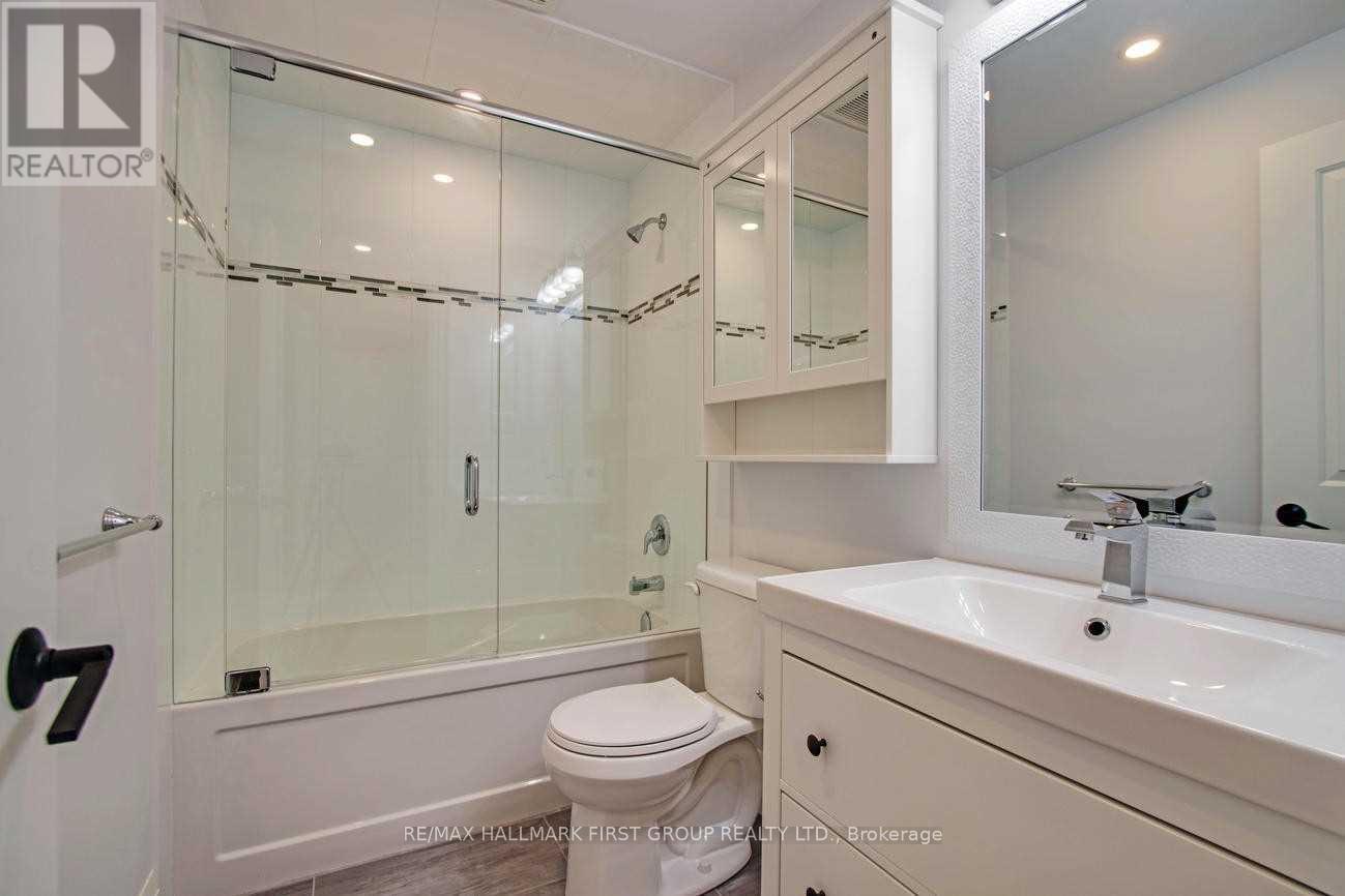 Second Floor - 429 Madison Avenue, Oshawa, Ontario  L1J 2P7 - Photo 5 - E12173078