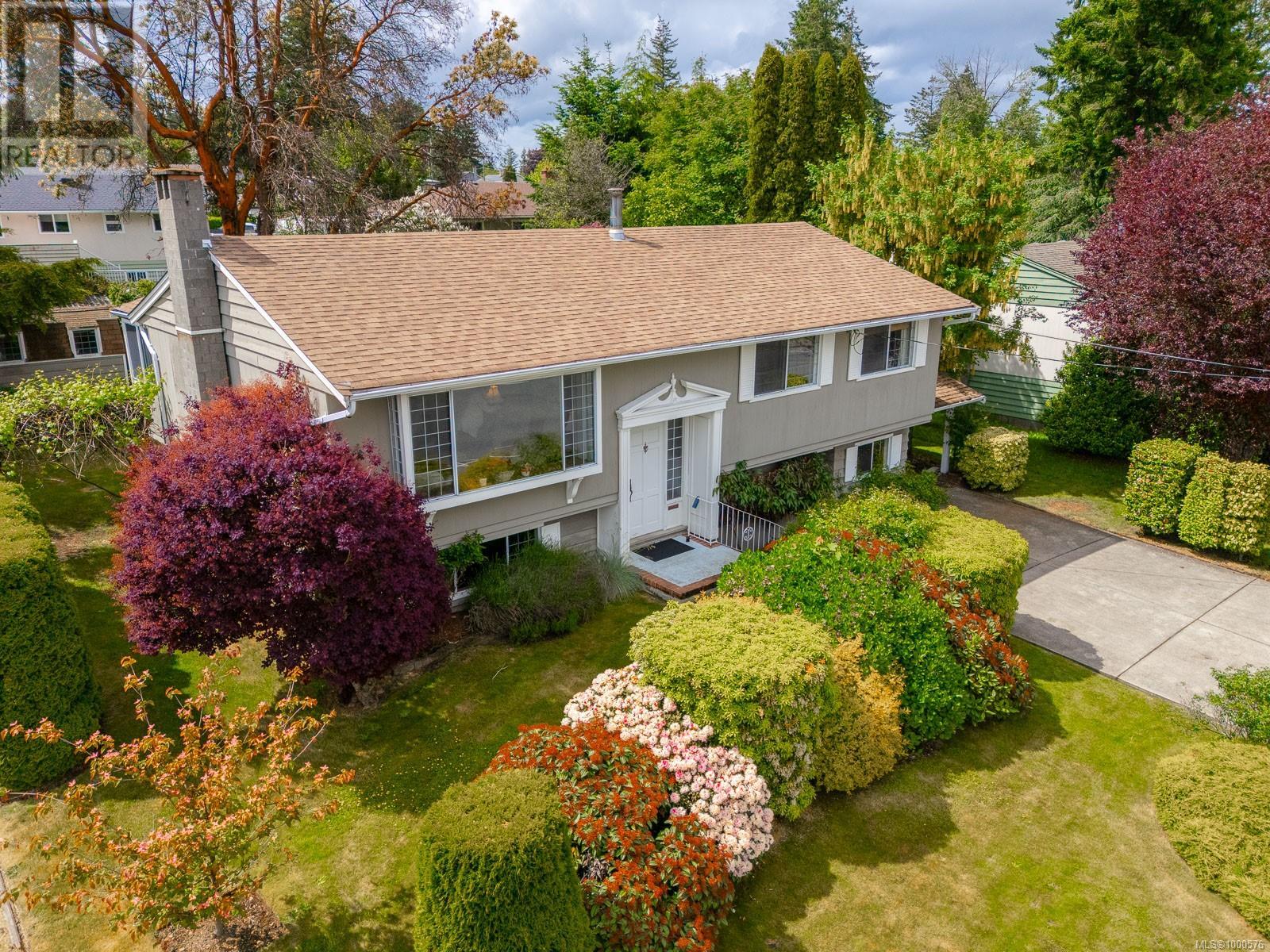 1709 Boundary Ave, Nanaimo, British Columbia  V9S 4P3 - Photo 1 - 1000576