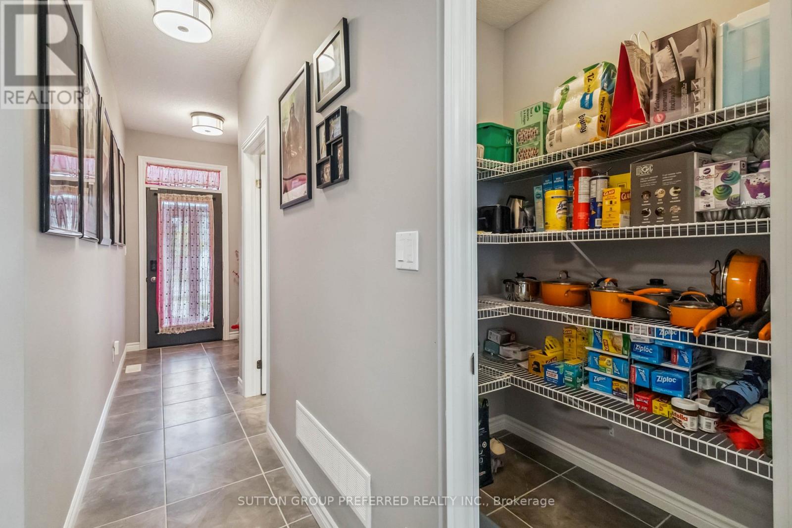 1852 Foxridge Crescent, London North, Ontario  N6G 0L7 - Photo 23 - X12173229