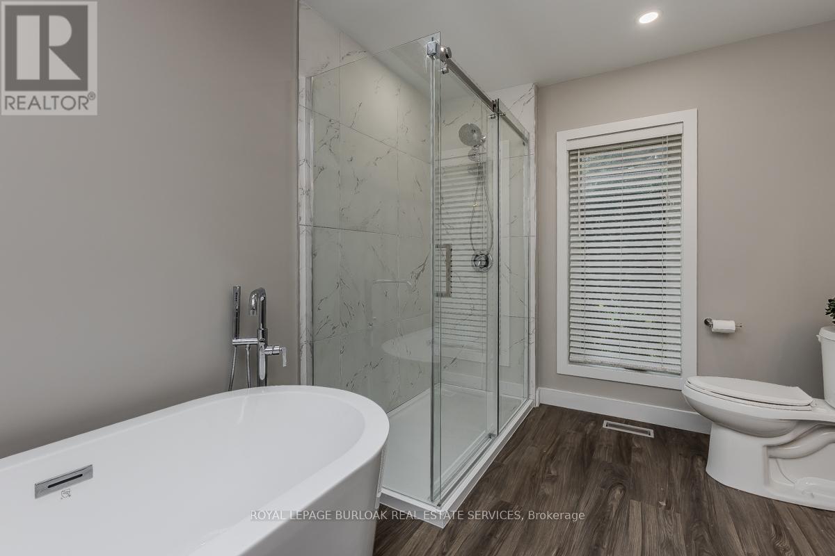 11 Weneil Drive, Hamilton, Ontario  L0R 1K0 - Photo 27 - X12167512