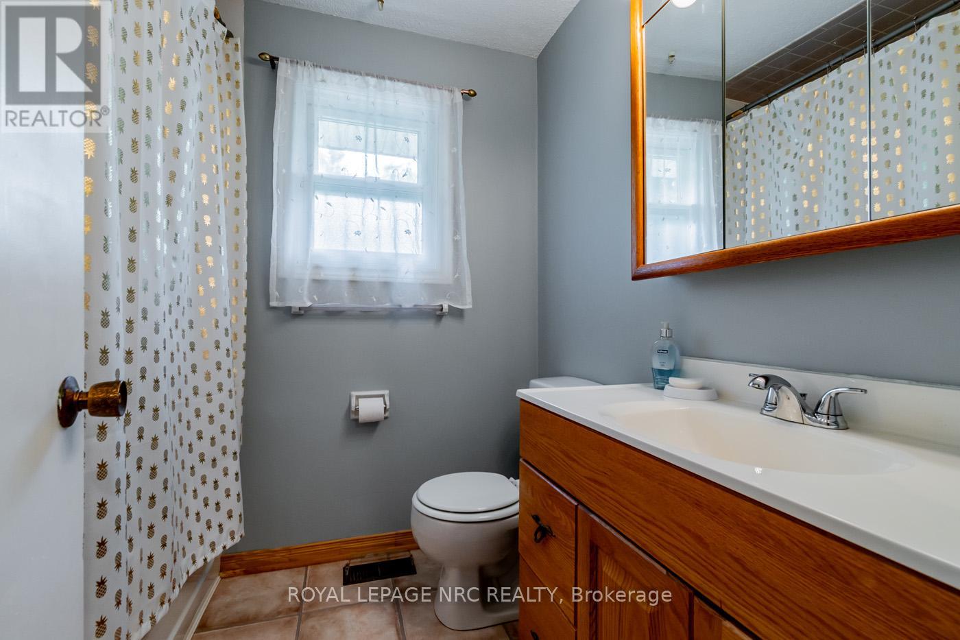 4118 Chippawa Parkway, Niagara Falls, Ontario  L2G 6E5 - Photo 15 - X12172598