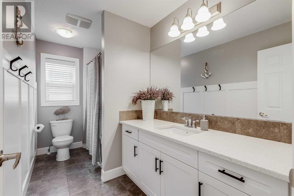 102 Windwood Grove Sw, Airdrie, Alberta  T4B 3S8 - Photo 37 - A2220418