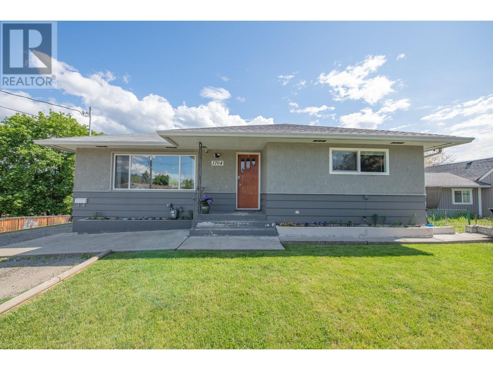 1704 25 Avenue, Vernon, British Columbia