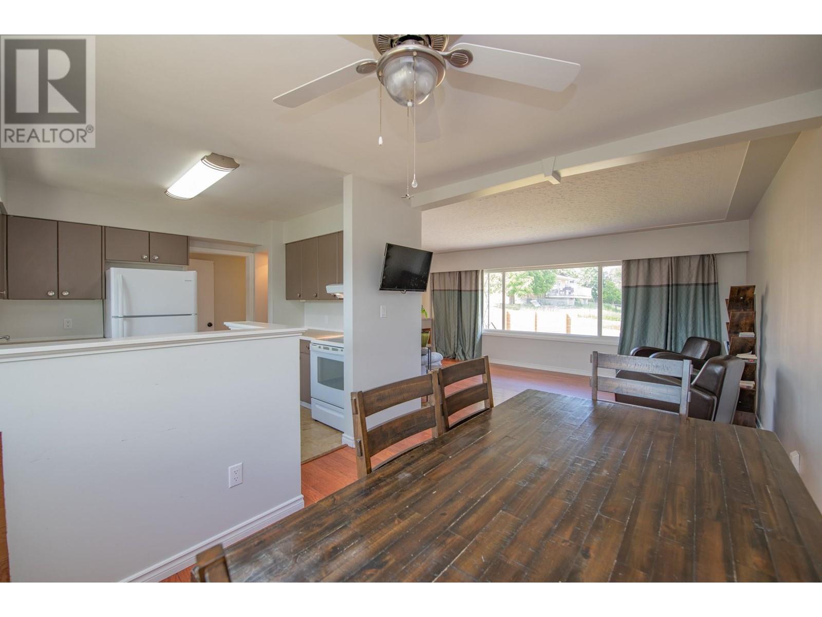 Property at 1704 25 Avenue image 2