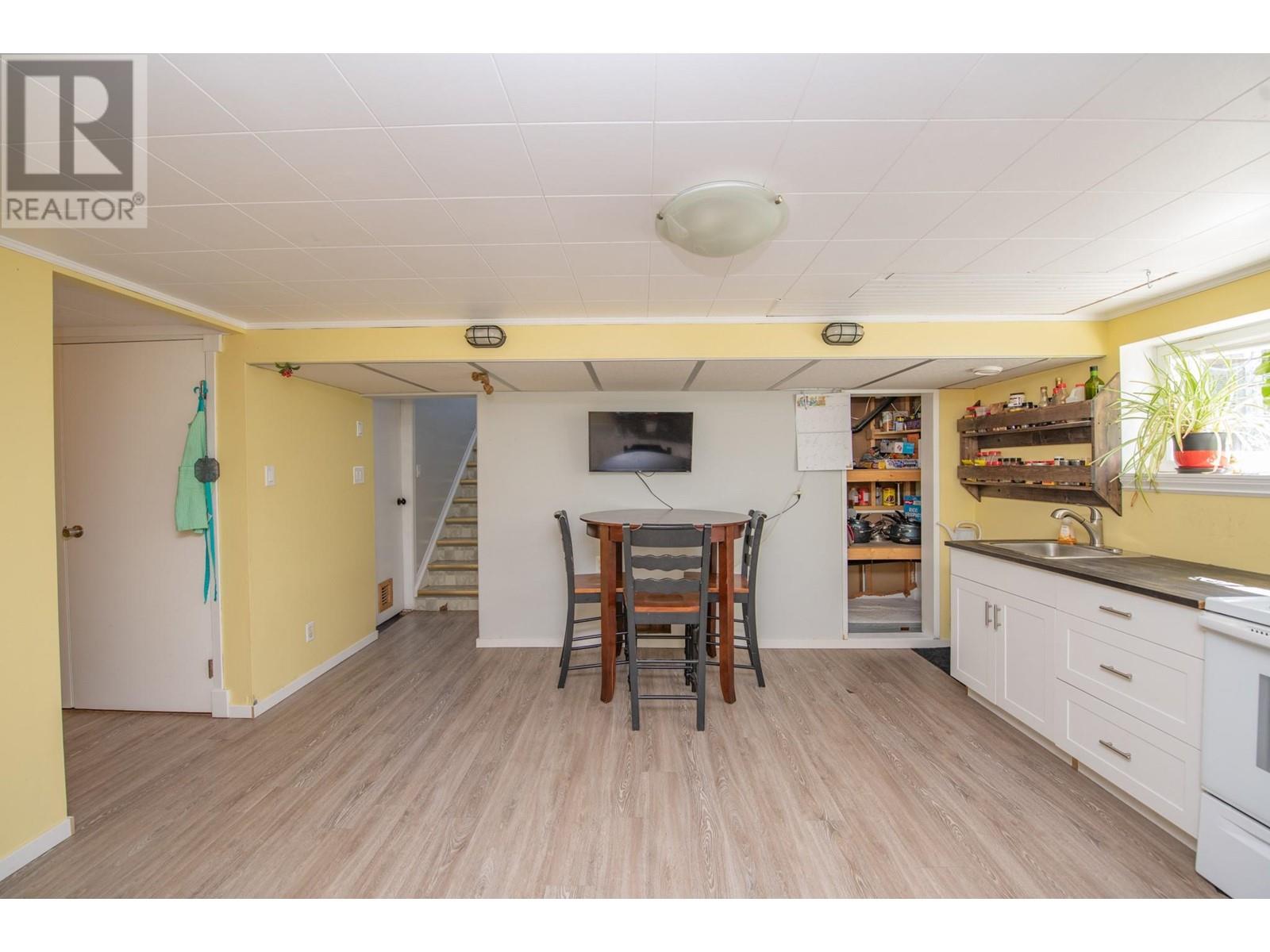 1704 25 Avenue, Vernon, British Columbia  V1T 1M7 - Photo 35 - 10349294
