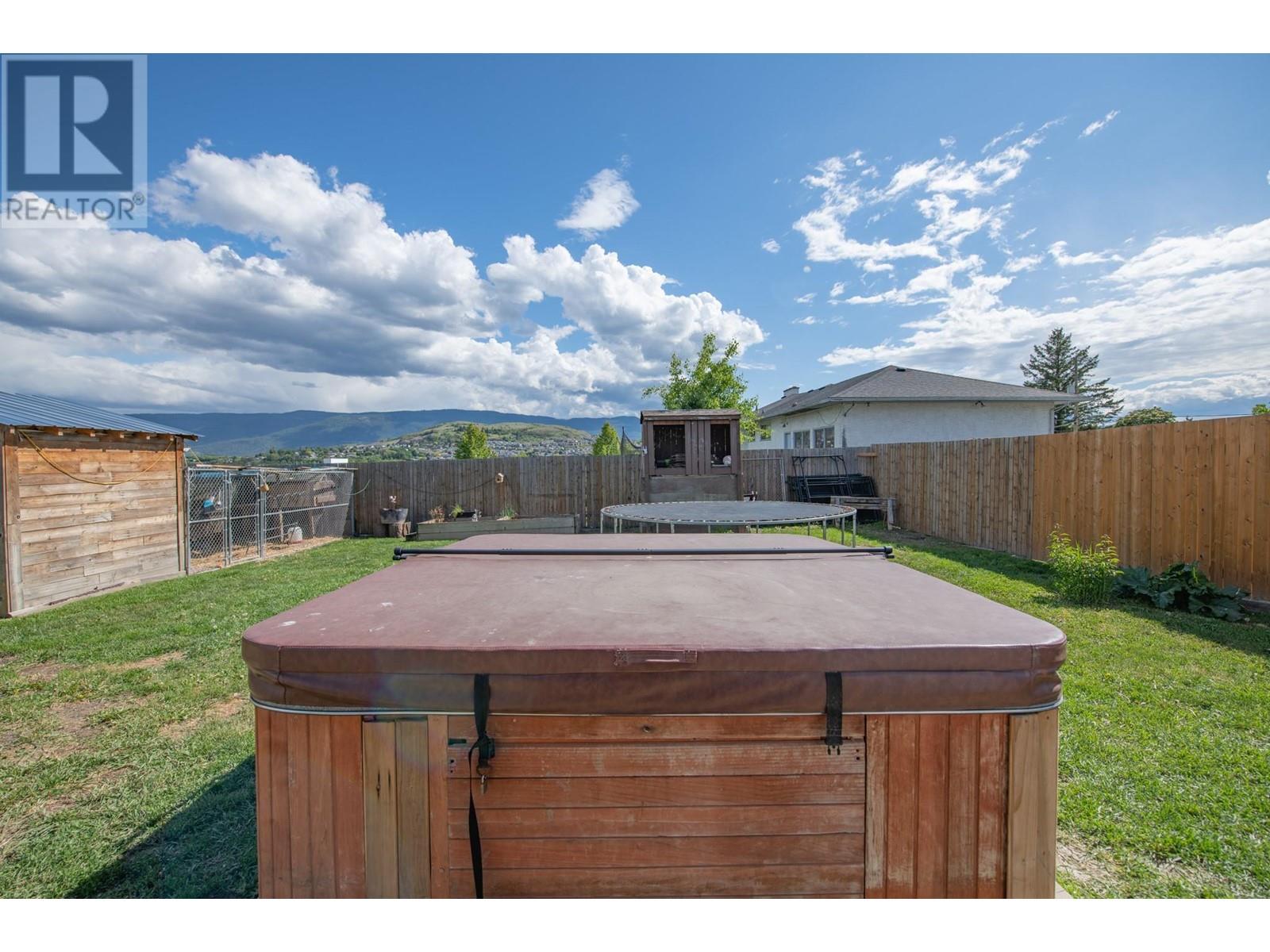 1704 25 Avenue, Vernon, British Columbia  V1T 1M7 - Photo 59 - 10349294