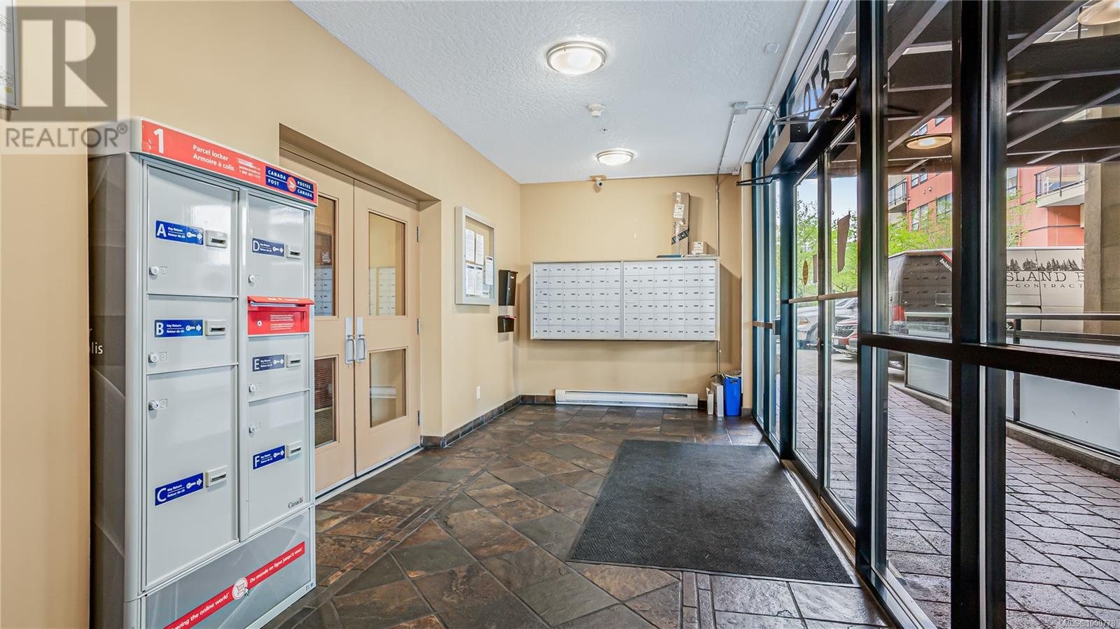 312 870 Short St, Saanich, British Columbia  V8X 2V5 - Photo 17 - 1000778