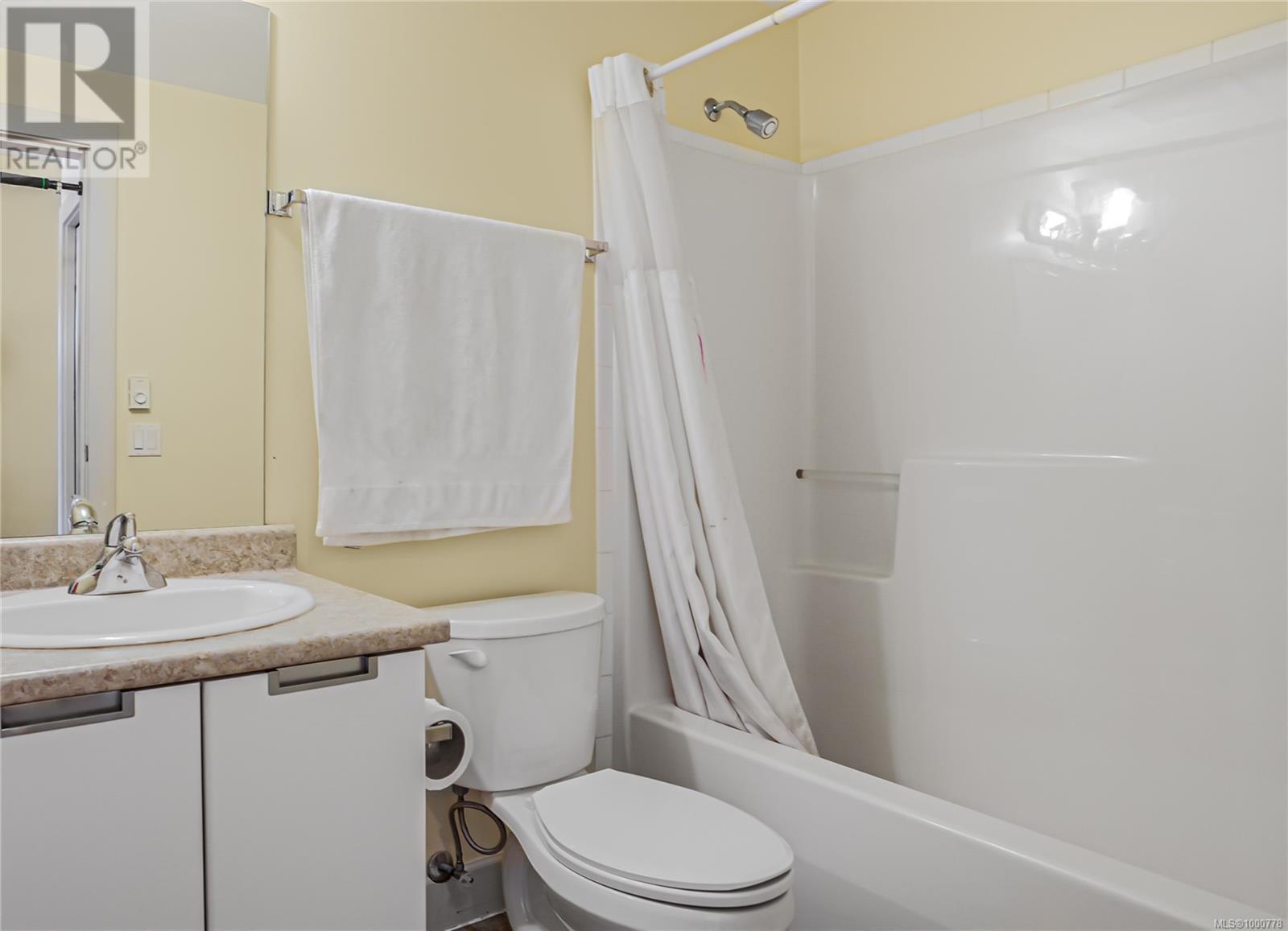 312 870 Short St, Saanich, British Columbia  V8X 2V5 - Photo 14 - 1000778