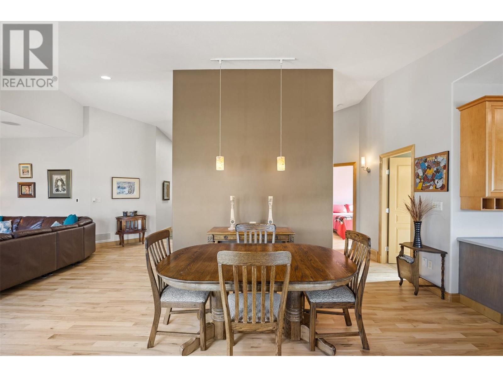 Property at 1355 SUNSHINE Court image 2