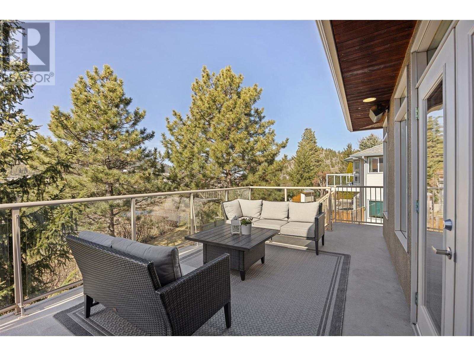 1355 SUNSHINE Court, Kamloops, BC V2E2P9