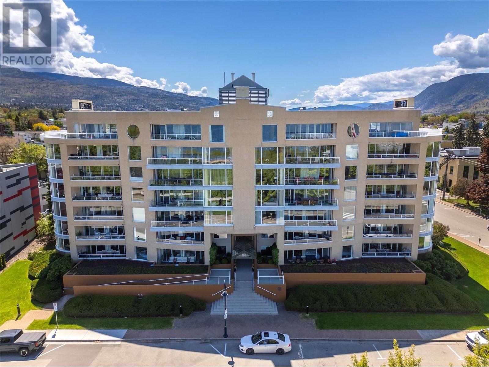 Property at 86 Lakeshore Drive E Unit# 402 image 1