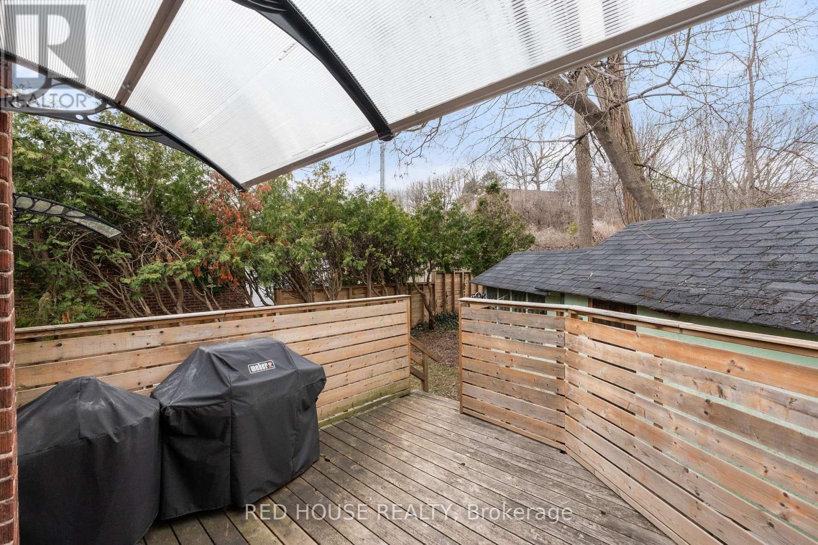 68 Nesbitt Drive, Toronto, Ontario  M4W 2G3 - Photo 16 - C12101904