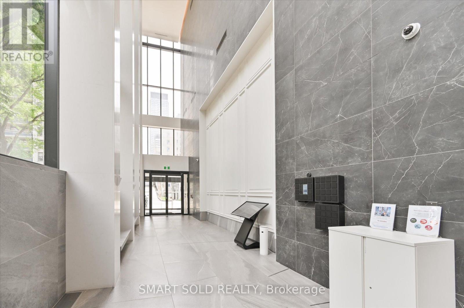 3312 - 3 Gloucester Street, Toronto, Ontario  M4Y 0C6 - Photo 4 - C12172987