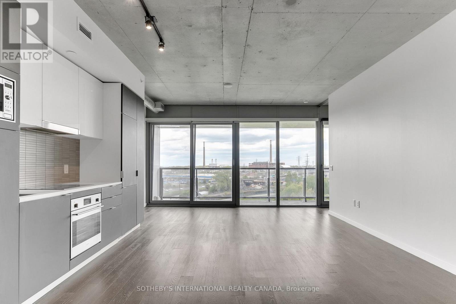 820 - 170 Bayview Avenue, Toronto, Ontario  M5A 0M4 - Photo 10 - C12173034