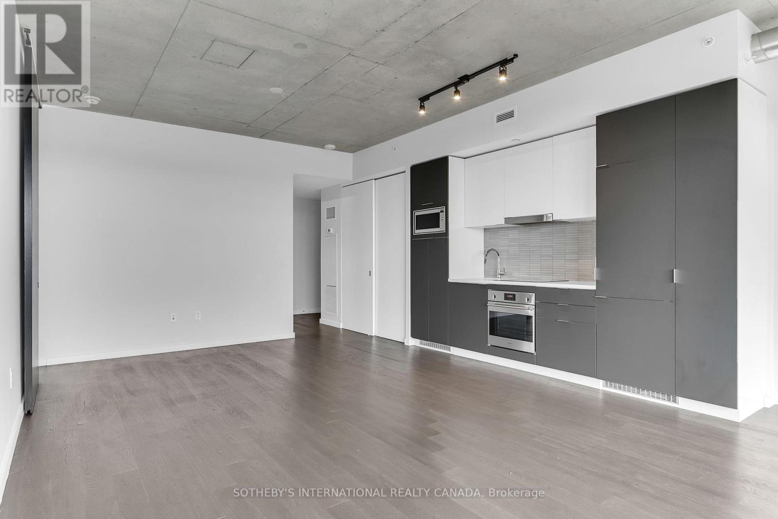 820 - 170 Bayview Avenue, Toronto, Ontario  M5A 0M4 - Photo 12 - C12173034