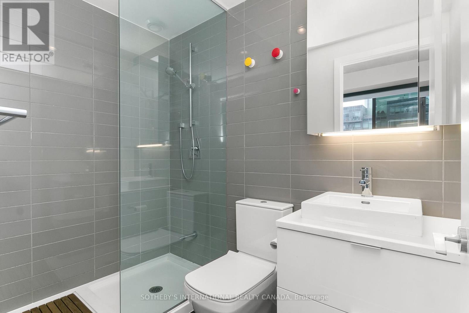 820 - 170 Bayview Avenue, Toronto, Ontario  M5A 0M4 - Photo 19 - C12173034