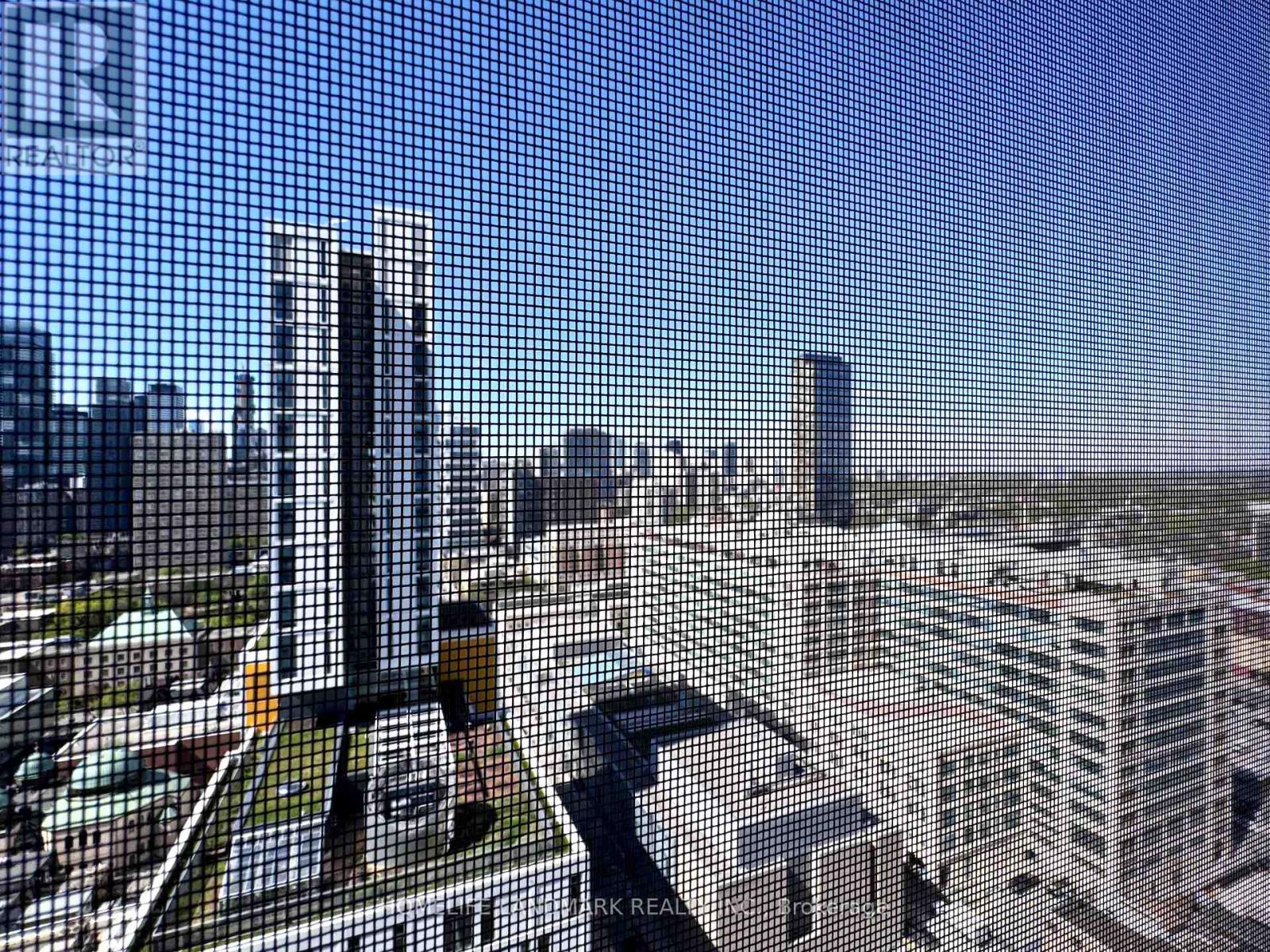 2605 - 252 Church Street, Toronto, Ontario  M5B 0E6 - Photo 14 - C12173050