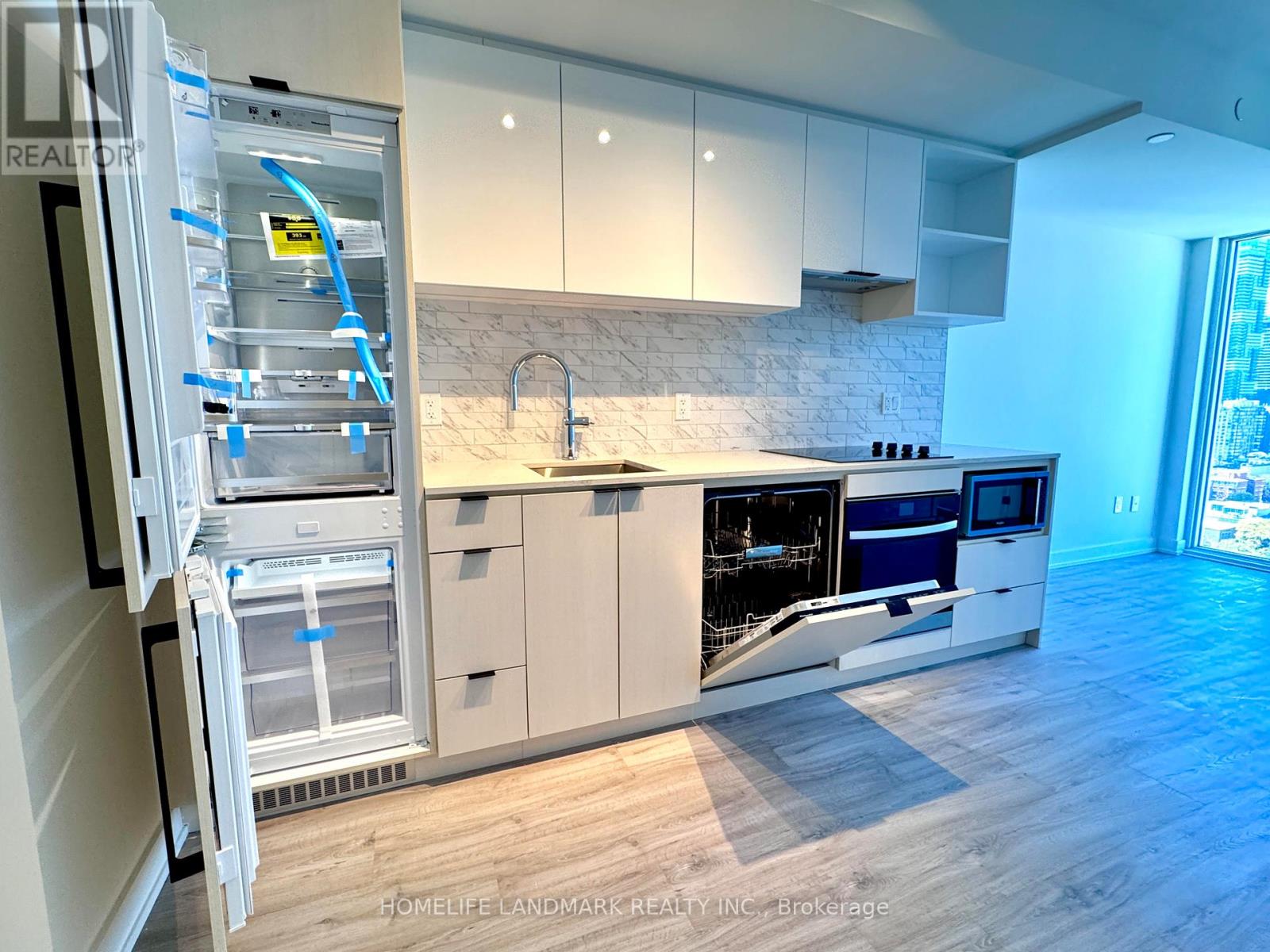 2605 - 252 Church Street, Toronto, Ontario  M5B 0E6 - Photo 7 - C12173050