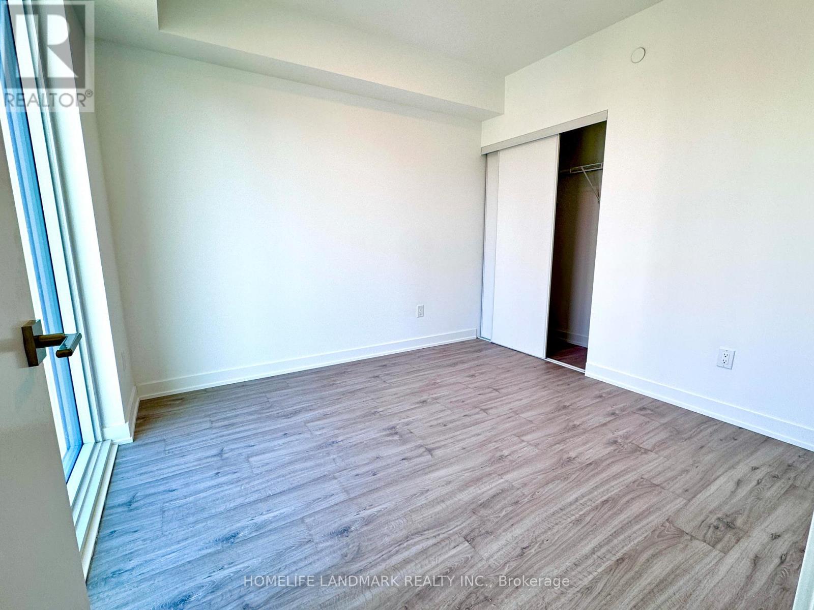 2605 - 252 Church Street, Toronto, Ontario  M5B 0E6 - Photo 8 - C12173050