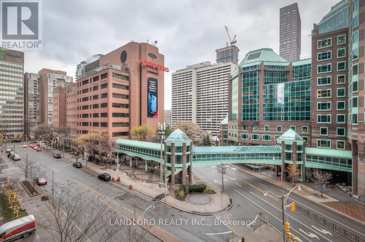 1505 - 110 Charles Street E, Toronto, Ontario  M4Y 1T5 - Photo 25 - C12173065