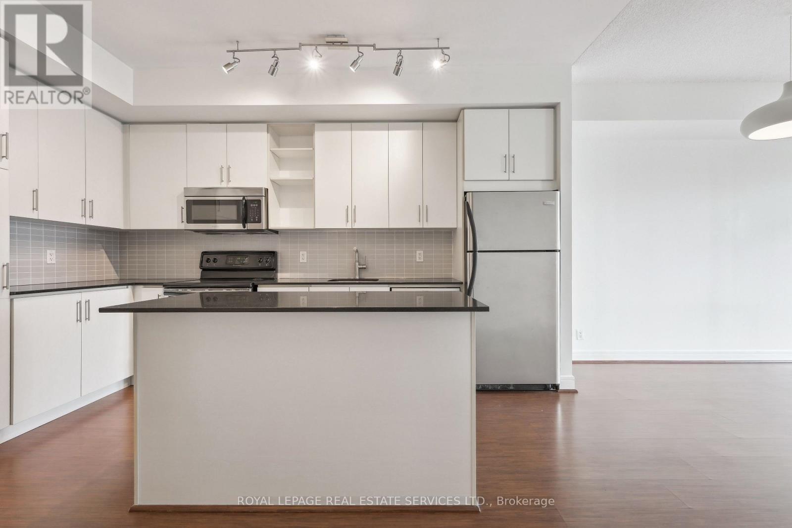 S1607 - 112 George Street, Toronto, Ontario  M5A 2M5 - Photo 10 - C12173129