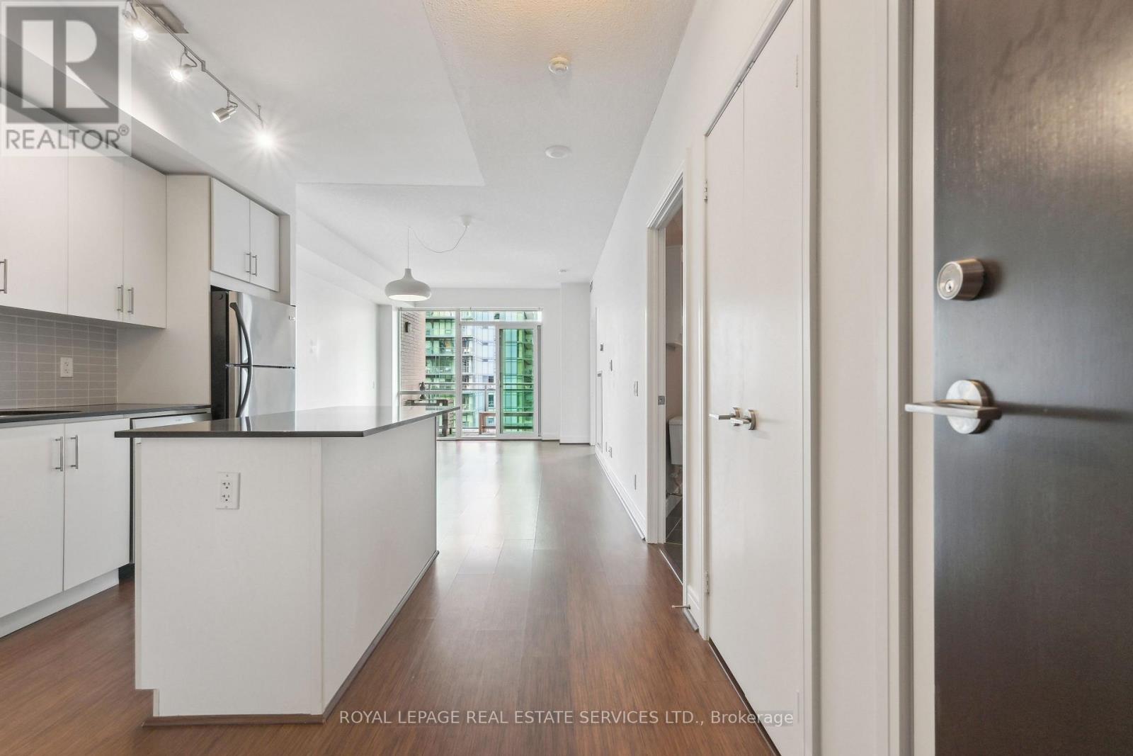 S1607 - 112 George Street, Toronto, Ontario  M5A 2M5 - Photo 5 - C12173129