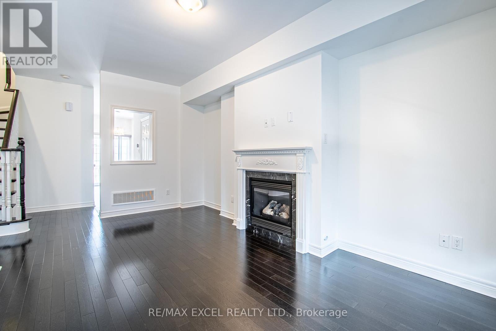 169n Finch Avenue E, Toronto, Ontario  M2N 4R8 - Photo 8 - C12173158