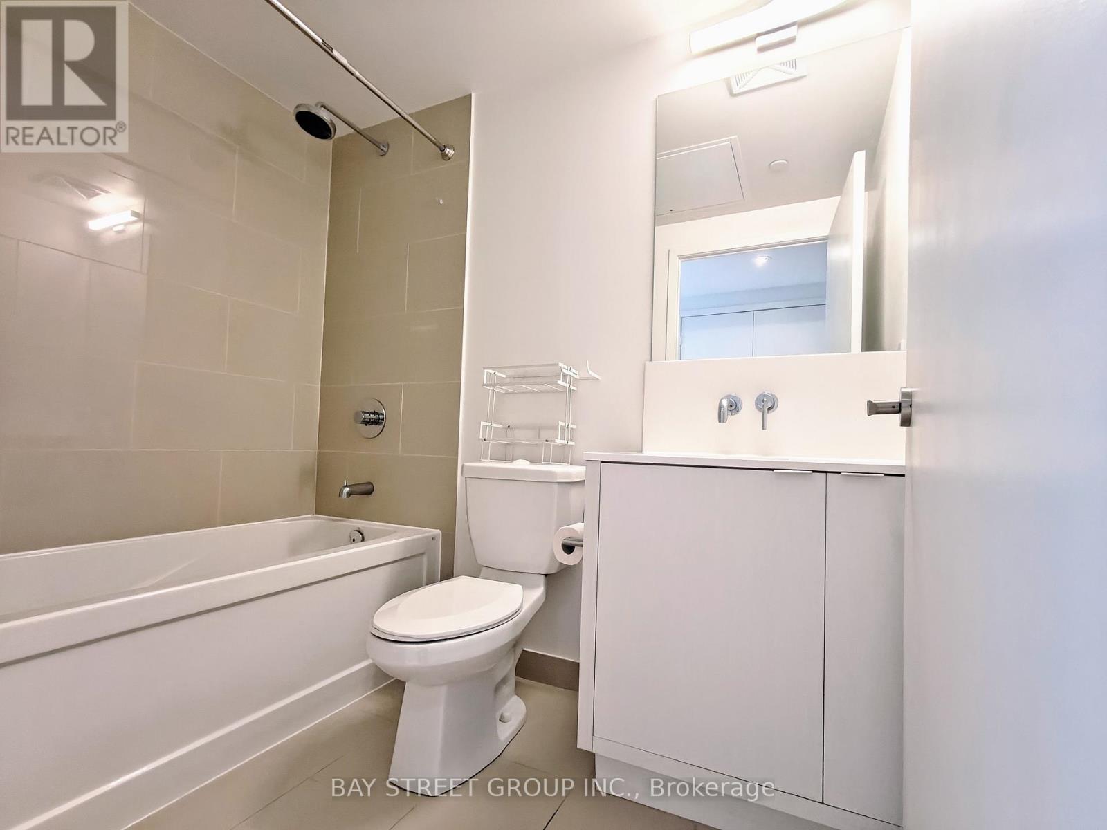 2308 - 100 Harbour Street, Toronto, Ontario  M5J 2T5 - Photo 12 - C12173219
