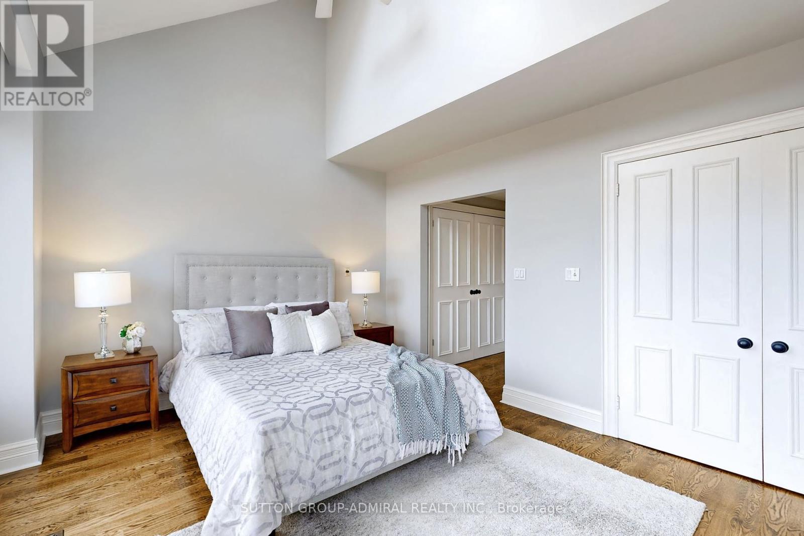 426 Wellesley Street E, Toronto, Ontario  M4X 1H7 - Photo 21 - C12173232