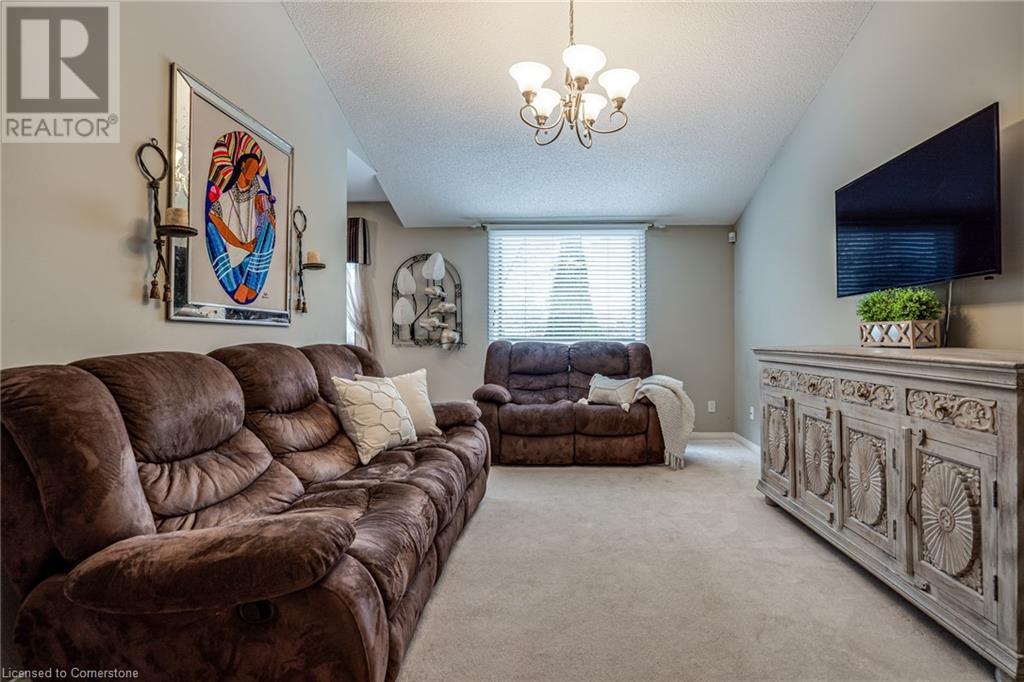 19 Claudette Gate, Hamilton, Ontario  L9B 2S3 - Photo 15 - 40733449