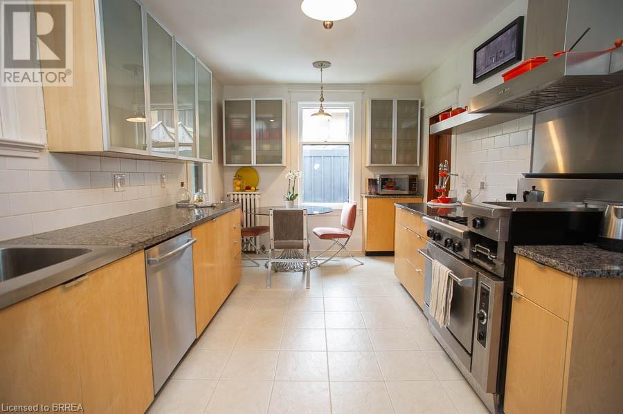 215 Grand River Street N, Paris, Ontario  N3L 2N4 - Photo 18 - 40724370
